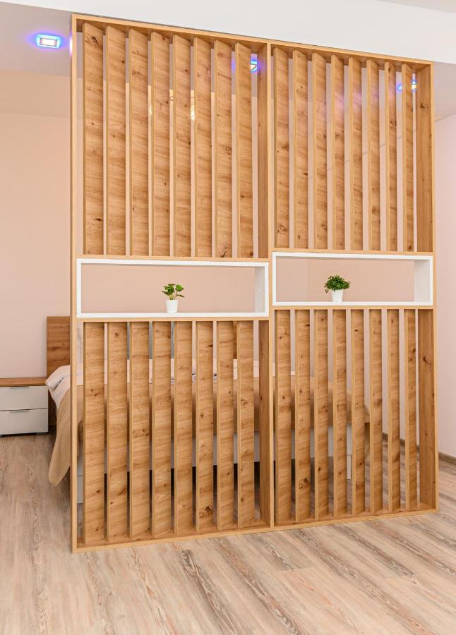 Isaran 2D4E Apartment Brassó Kültér fotó