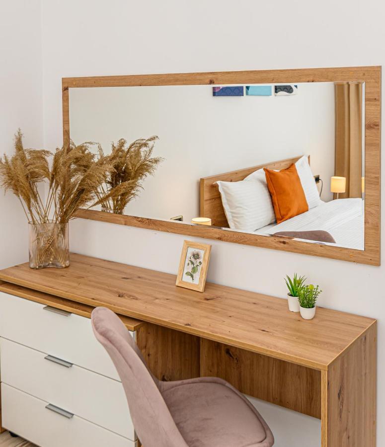 Isaran 2D4E Apartment Brassó Kültér fotó